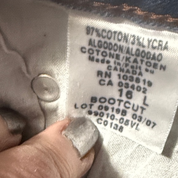 Harley-Davidson Woman’s Bootcut Jeans, Size 16L, NWOT, MAKE AN OFFER!!! - Picture 9 of 11